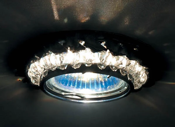 Встраиваемый светильник Donolux DL062.02.1/12 crystal/jet Downlight Встраиваемый светильник Donolux DL062.02.1/12 crystal/jet Downlight