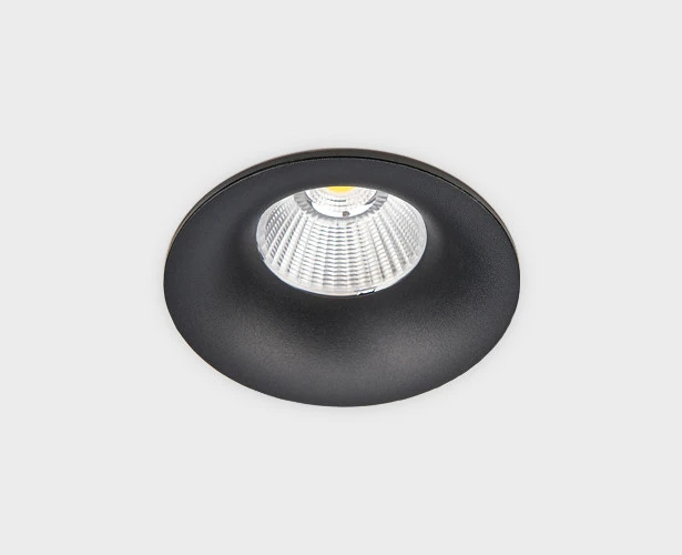 Встраиваемый светильник ItalLine IT06-6016 black 3000K Встраиваемый светильник ItalLine IT06-6016 black 3000K