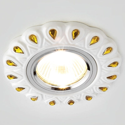 Встраиваемый светильник Ambrella light D5540 W/YL Desing Встраиваемый светильник Ambrella light D5540 W/YL Desing