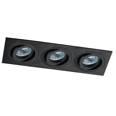 Встраиваемый светильник ITALLINE SAG 303-4 black/black Встраиваемый светильник ITALLINE SAG 303-4 black/black