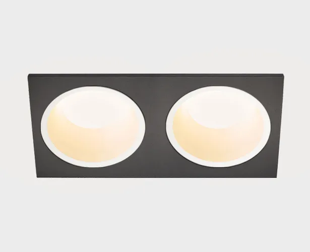 Встраиваемый светильник ItalLine IT08-8013 white 3000K 2 шт + IT08-8015 black 3000K 2 шт + it08-8015 black