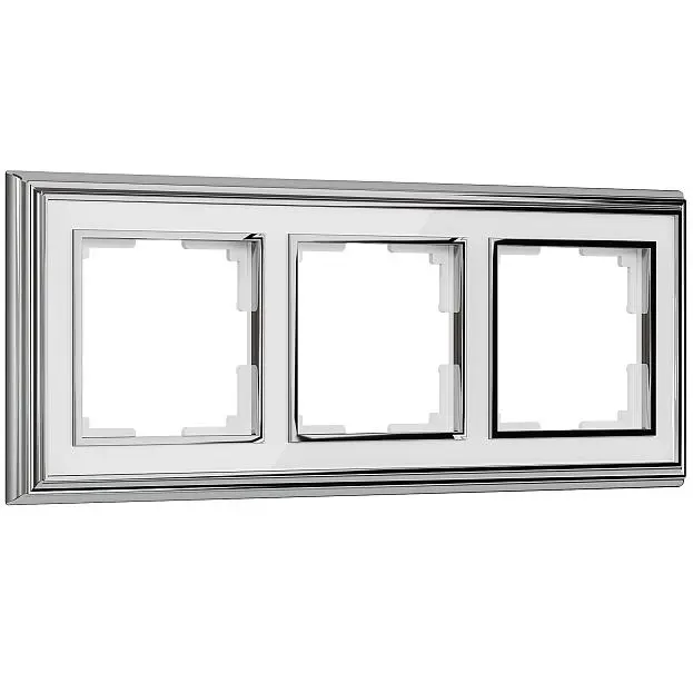 Рамка на 3 поста Werkel W0031331 (хром/белый) a051200 Рамка на 3 поста Werkel W0031331 (хром/белый) a051200