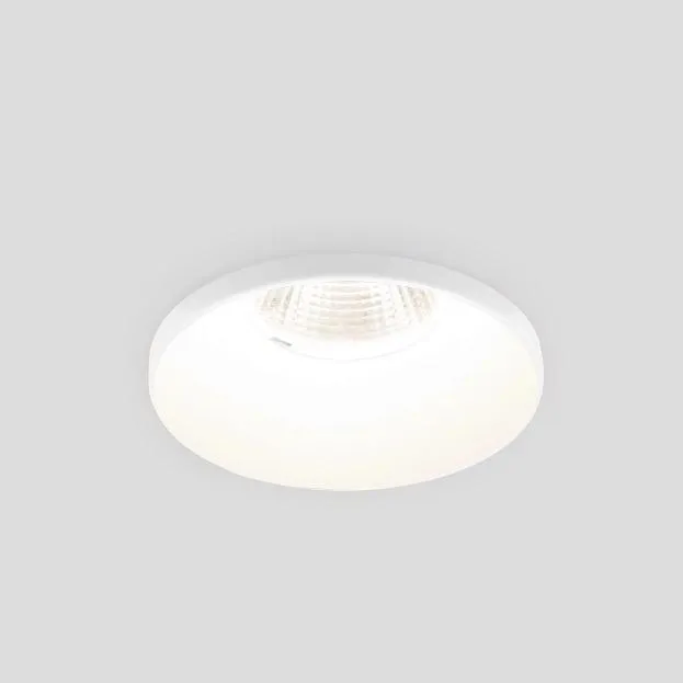 Встраиваемый светильник Elektrostandard 25026/LED белый Nuta a056780 Встраиваемый светильник Elektrostandard 25026/LED белый Nuta a056780