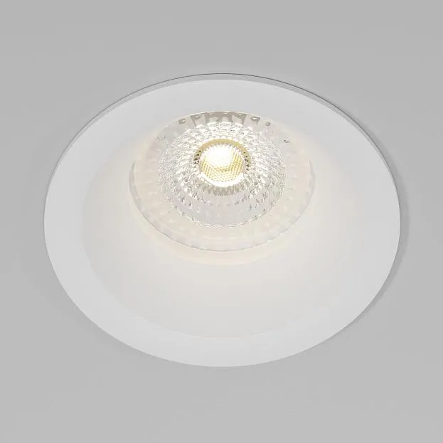 потолочный акцентный светильник Elektrostandard 25061/01 Andi a070144 потолочный акцентный светильник Elektrostandard 25061/01 Andi a070144
