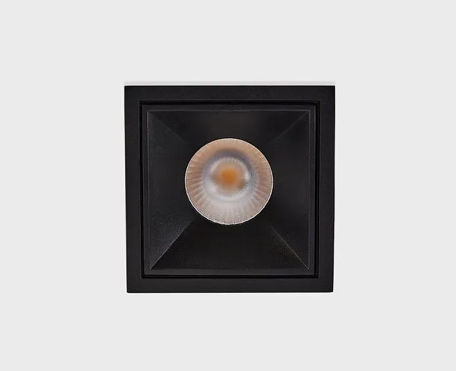 Светильник встраиваемый Italline it06-6020 black 3000k + it06-6021 black