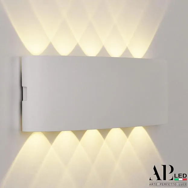 Бра светодиодные APL LED APL22320137 SWH Бра светодиодные APL LED APL22320137 SWH