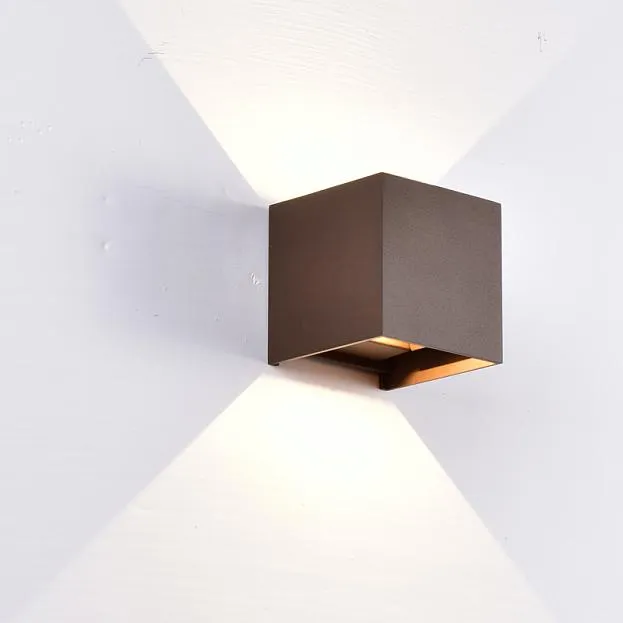 Настенный уличный светильник Mantra 8602 DAVOS