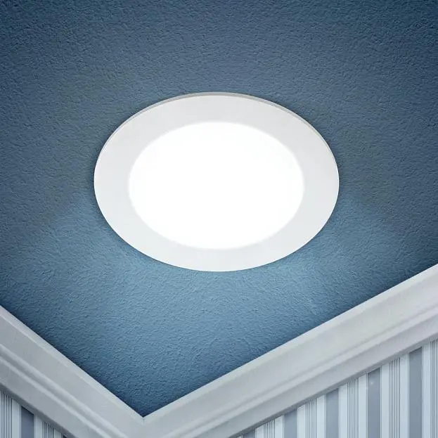 Точечный светильник ЭРА LED 1-18-6K/1 Точечный светильник ЭРА LED 1-18-6K/1