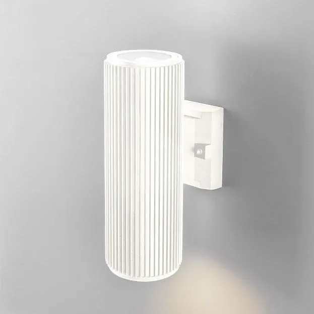 Уличный настенный светильник Elektrostandard 1403 TECHNO песочно-белый Strict IP54 a057008