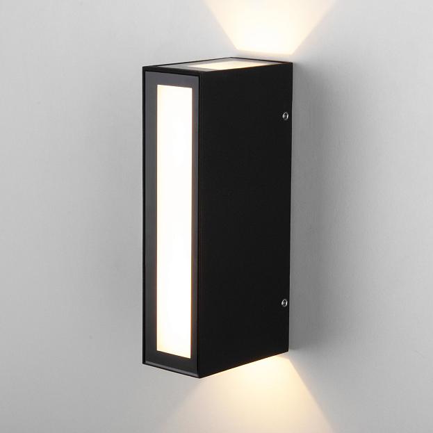 Уличный настенный светильник Elektrostandard 1524 TECHNO LED Acrux чёрный a048179