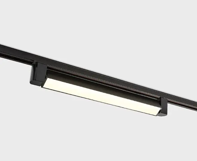 Трековый светильник ITALLINE IT08-8030 black 3000K Трековый светильник ITALLINE IT08-8030 black 3000K
