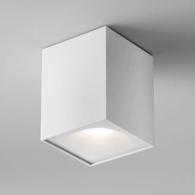 Потолочный светильник Maytoni C030CL-01W Zoom