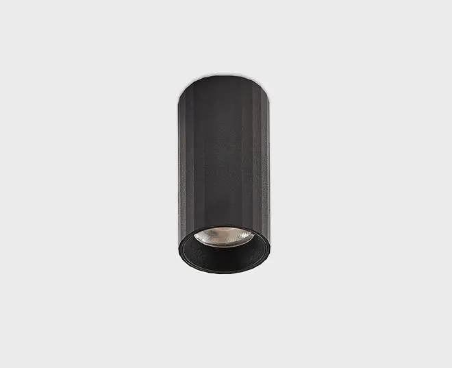 Потолочный светильник ITALLINE IT08-8028 black 3000K Потолочный светильник ITALLINE IT08-8028 black 3000K