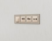 Комплект механизма розетки компьютерной + TV оконечной RJ-45 (8P8C) CAT6/50-870 MHz 1dB с автоматической защитной шторкой ALFA Volt MA312510 QUANT Бежевый глянец