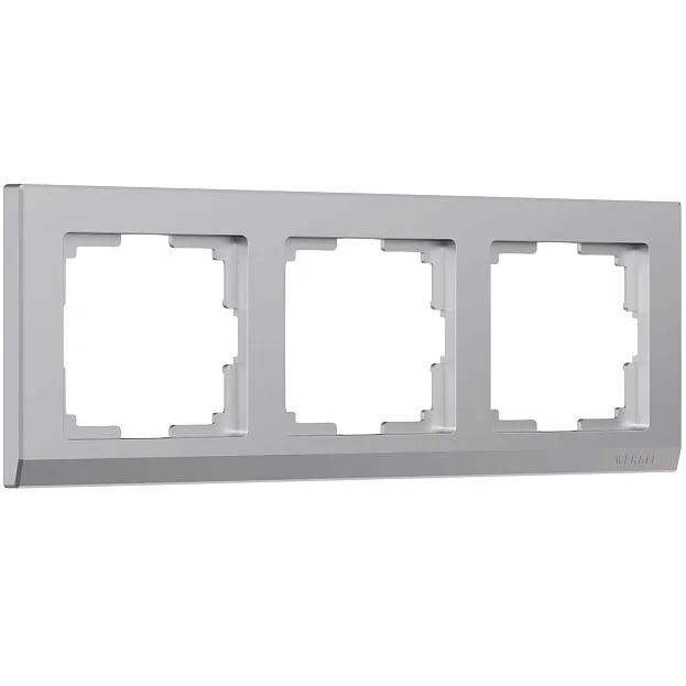Рамка на 3 поста Werkel W0031806 (серебряный) a050922 Рамка на 3 поста Werkel W0031806 (серебряный) a050922