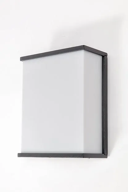 Настенный светильник уличный Oasis Light 1843 Gr GEOMETRY