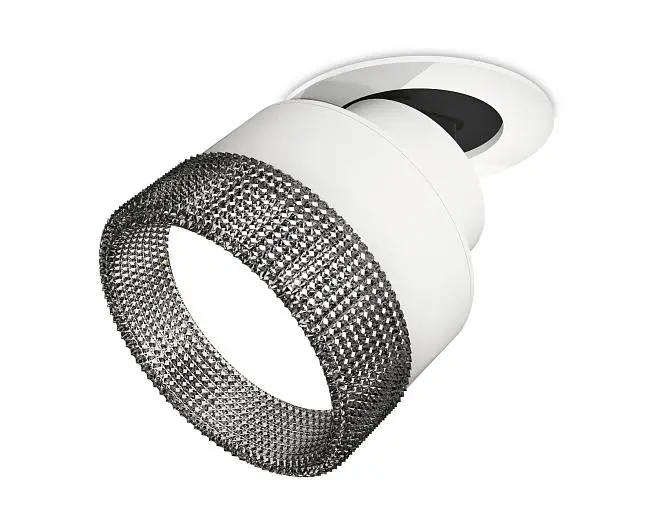 Комплект встраиваемого поворотного светильника с композитным хрусталем Ambrella light XM8101541 Techno Комплект встраиваемого поворотного светильника с композитным хрусталем Ambrella light XM8101541 Techno