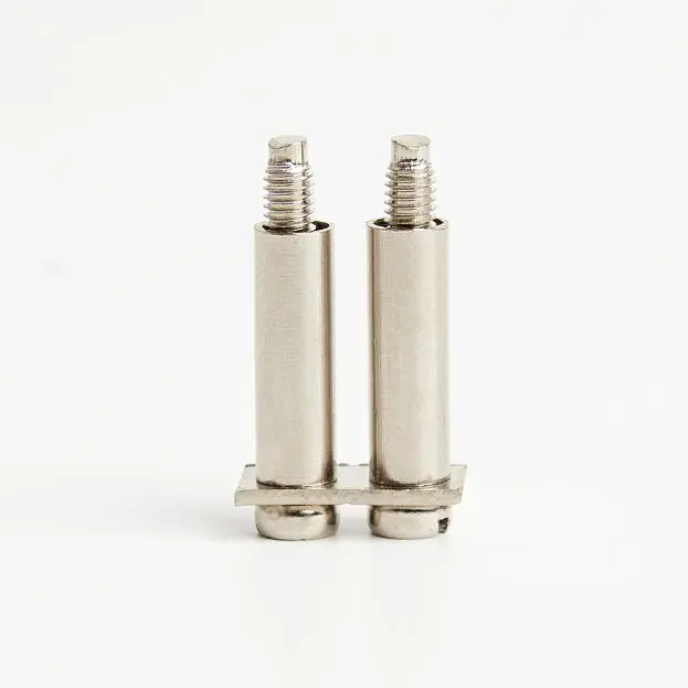 Центральная перемычка для ЗНИ 4 мм (JXB 4) 2PIN STEKKER 49130 LD558-2-40