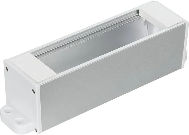 Настольный розеточный блок Squaredesign 6 мод. (3 мод. 45х45), алюминий, белые пластиковые заглушки с крепежом Donel DDSB6WPF DDSB