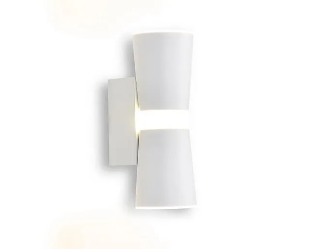 Настенный светодиодный светильник с акрилом Ambrella light FW195 Wall