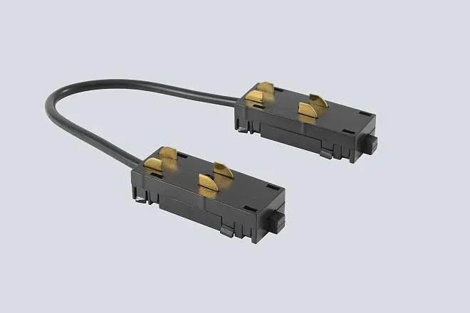 Соединитель питания угловой  для накладного шинопровода 220V Crystal Lux CLT 0.205 04 BL