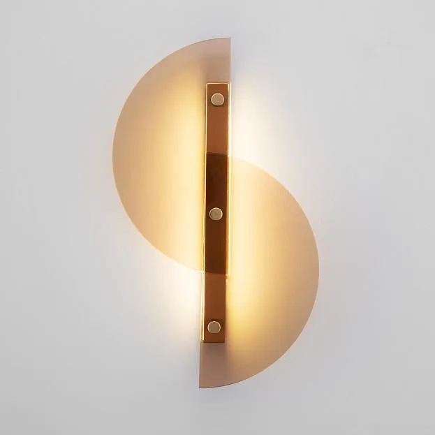 Настенный светильник Eurosvet 40160 LED Colour янтарный a060855