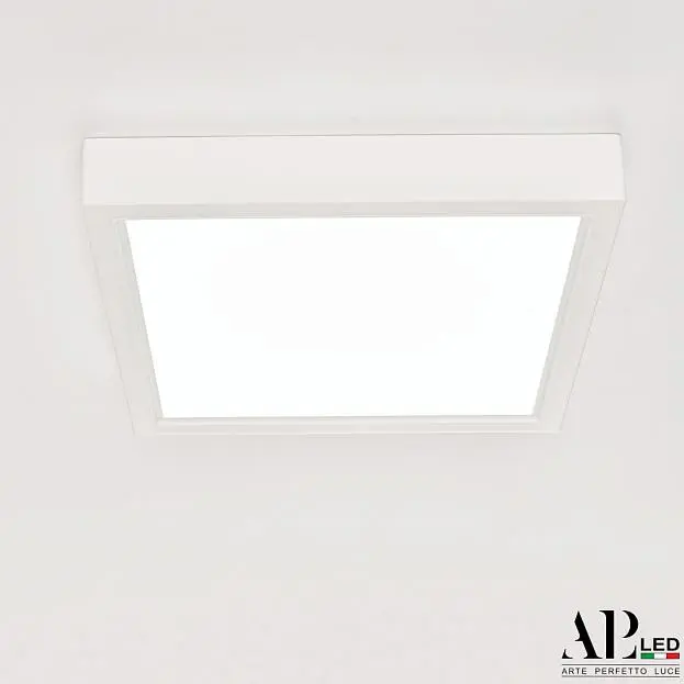 Светильник накладной светодиодный APL LED 3322.LDF1604M/12W/6K Ingrid