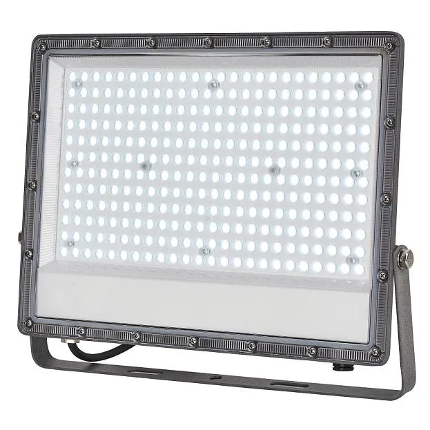 Прожектор уличный Uniel ULF-F52D-200W/6500K IP65 200-240V GREY Прожектор уличный Uniel ULF-F52D-200W/6500K IP65 200-240V GREY