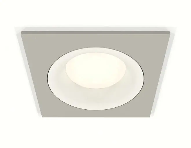 Комплект встраиваемого светильника Ambrella light XC7633001 Techno Комплект встраиваемого светильника Ambrella light XC7633001 Techno