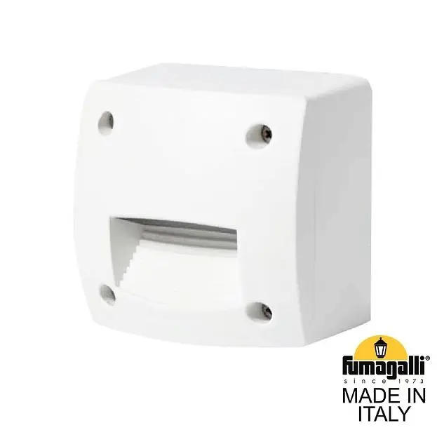 Светильник для подсветки лестниц накладной FUMAGALLI EXTRALETI 100 Square-ST 3S4.000.000.WYG1L Светильник для подсветки лестниц накладной FUMAGALLI EXTRALETI 100 Square-ST 3S4.000.000.WYG1L