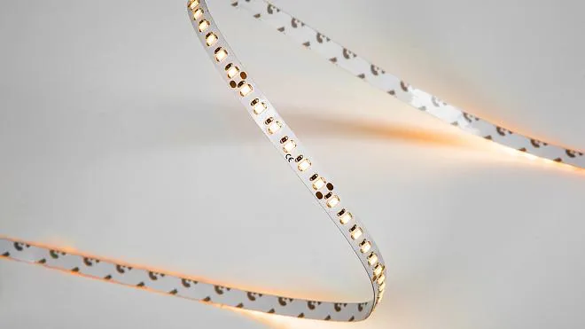 Светодиодная LED лента LUX теплый белый IP33 14,4 Вт SWG DSG-FC2120-24-WW-33