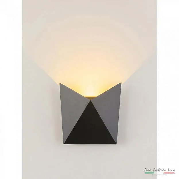 Бра светодиодные APL LED APL223PL-410B BK Бра светодиодные APL LED APL223PL-410B BK