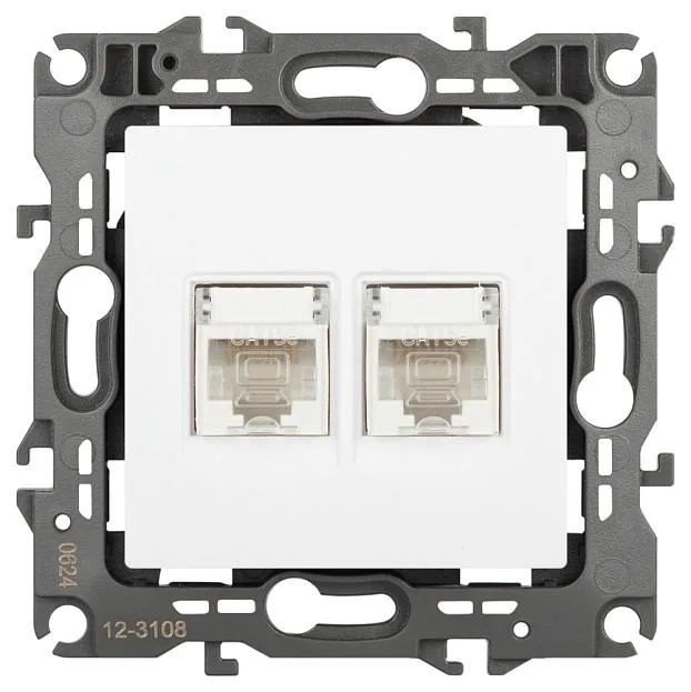 Розетка ЭРА 12-3108-01М