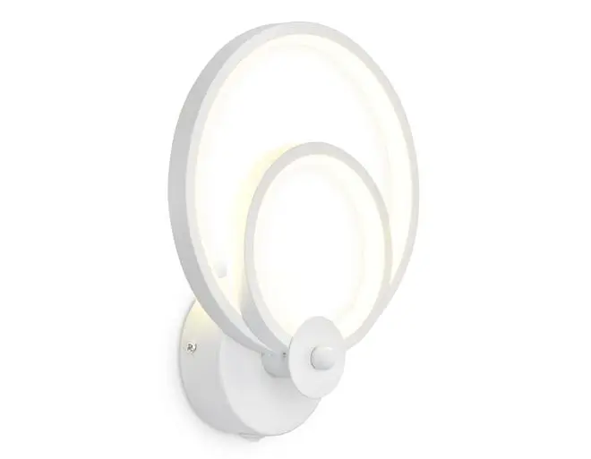 Настенный светодиодный светильник с выключателем Ambrella light FL419 Line Настенный светодиодный светильник с выключателем Ambrella light FL419 Line