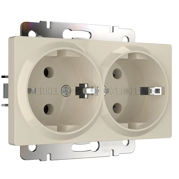 Розетка двойная с заземлением Werkel W1172003 (слоновая кость) a051465 Розетка двойная с заземлением Werkel W1172003 (слоновая кость) a051465