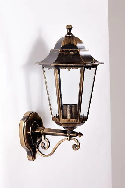 Настенный фонарь уличный Oasis Light 79801M/02 Gb PETERSBURG M Настенный фонарь уличный Oasis Light 79801M/02 Gb PETERSBURG M