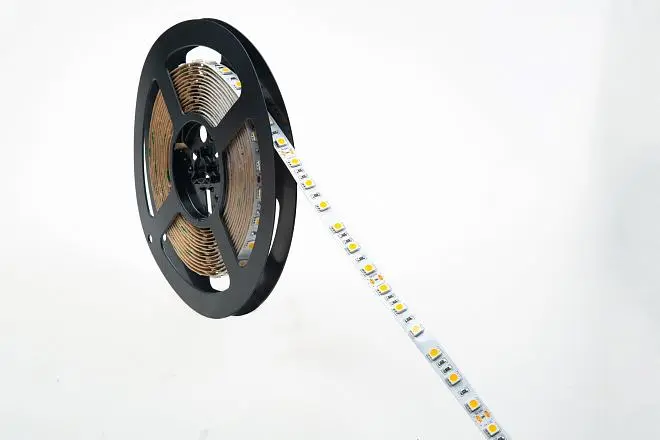 Светодиодная лента Donel DN18287NWRA85 DN8SSL Светодиодная лента Donel DN18287NWRA85 DN8SSL
