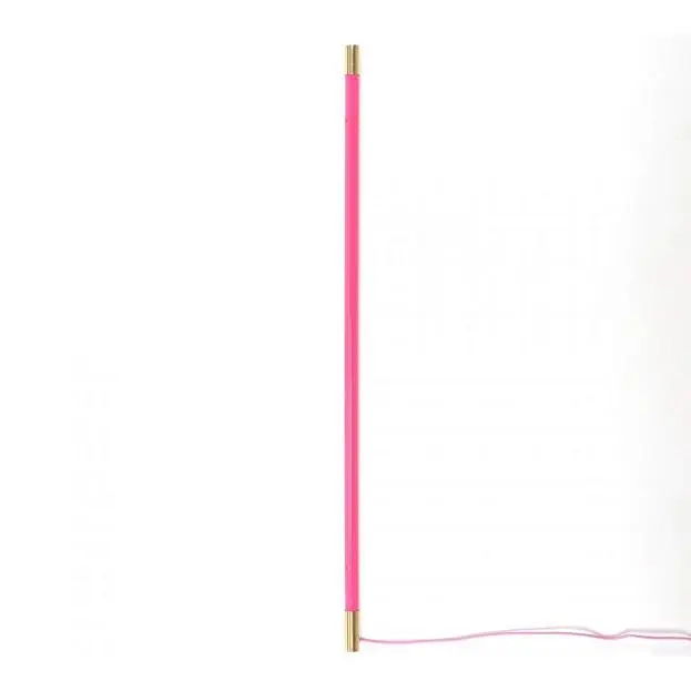 Настенный светильник Fucsia Seletti 06940 FUC Linea Golden End Настенный светильник Fucsia Seletti 06940 FUC Linea Golden End