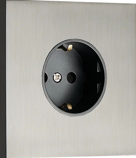 Розетка Schuko с заземлением, со шторками 16A 250 В~ , вороненая сталь, Donel DT188GB N96