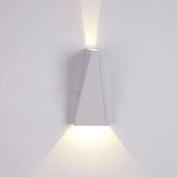 Бра Crystal Lux CLT 225W WH 1400/439 Бра Crystal Lux CLT 225W WH 1400/439