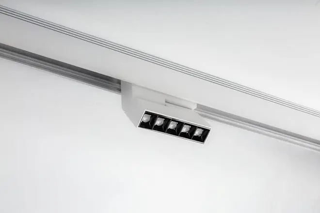 Трековый светильник SWG SY-601253F-10-WH-WW SY Трековый светильник SWG SY-601253F-10-WH-WW SY