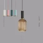 Подвесной светильник IRIS C Модель A. Плафон коньяк. Цвет патрона черный. Lampatron 1352-17820