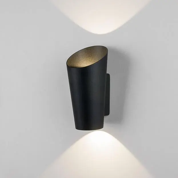Уличный настенный светильник Elektrostandard 1539 TECHNO LED черный Tronc a053448 Уличный настенный светильник Elektrostandard 1539 TECHNO LED черный Tronc a053448