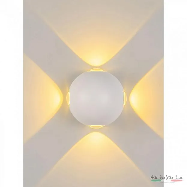 Бра светодиодные APL LED APL223PL-307W WH Бра светодиодные APL LED APL223PL-307W WH