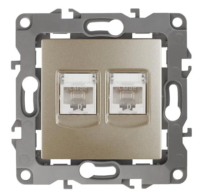 Розетка ЭРА 12-3108-04