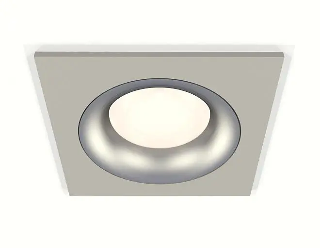 Комплект встраиваемого светильника Ambrella light XC7633004 Techno Комплект встраиваемого светильника Ambrella light XC7633004 Techno