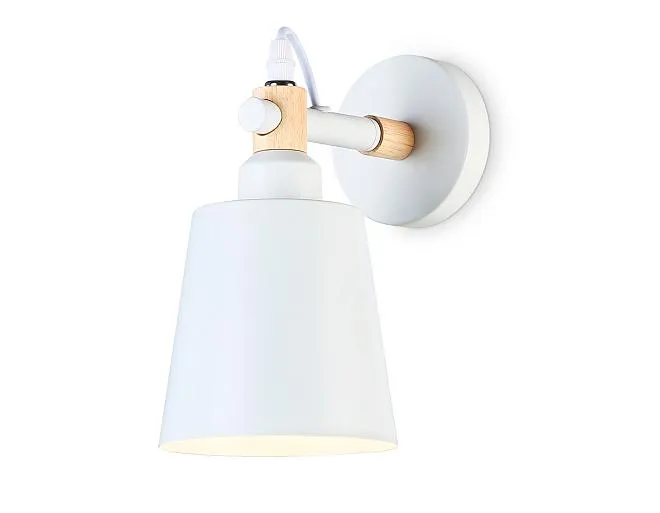 Настенный светильник со сменной лампой Ambrella light TR82212 Loft