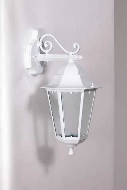 Настенный фонарь уличный Oasis Light 79802M/02 W PETERSBURG M Настенный фонарь уличный Oasis Light 79802M/02 W PETERSBURG M